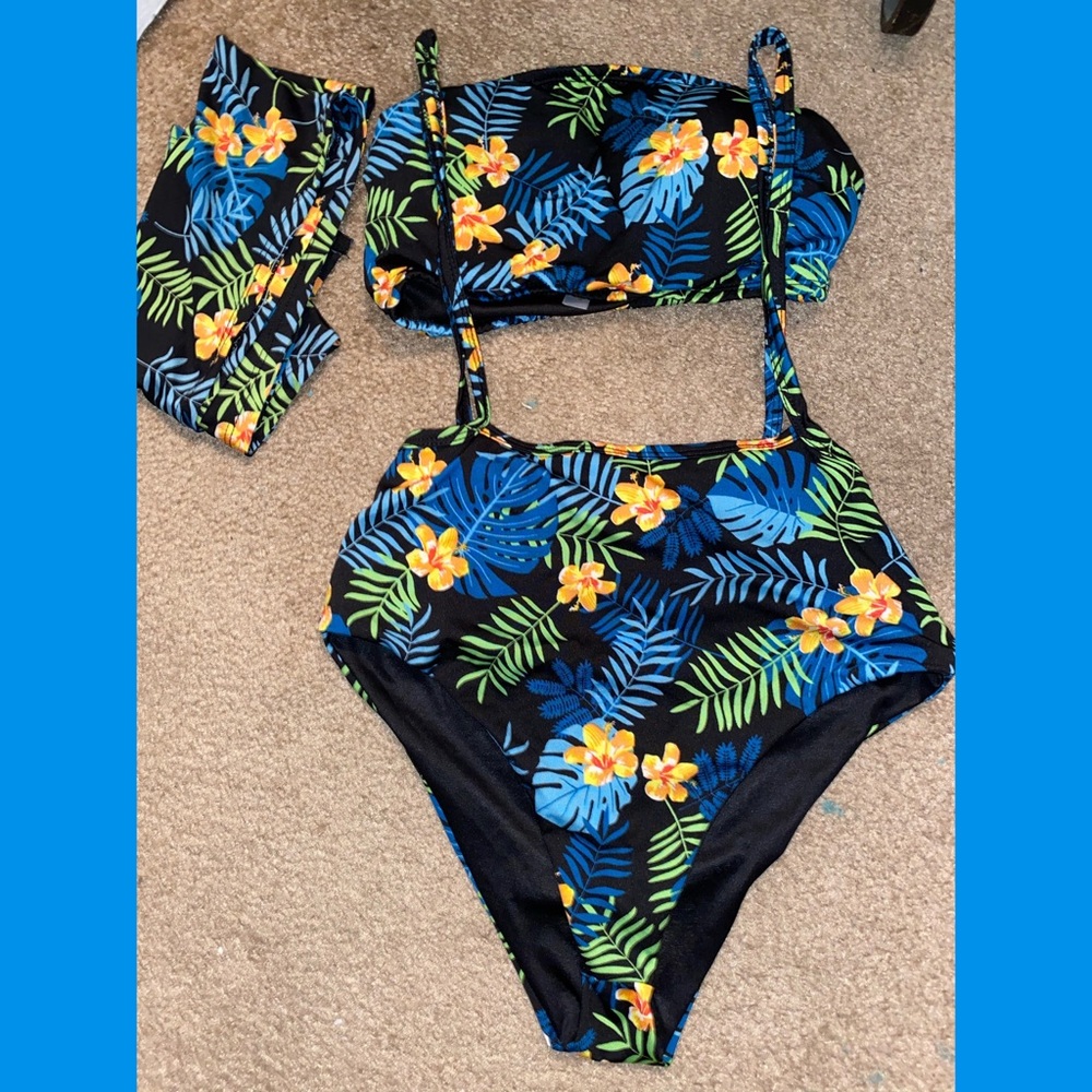 Bathing suit 🦋